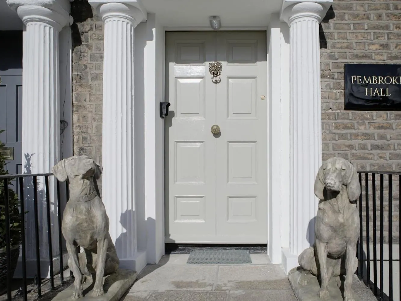 Pembroke Hall Dublin Guest house