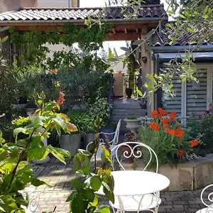 Et Roulotte Le 6 Bis 3*, Romans-sur-Isère France