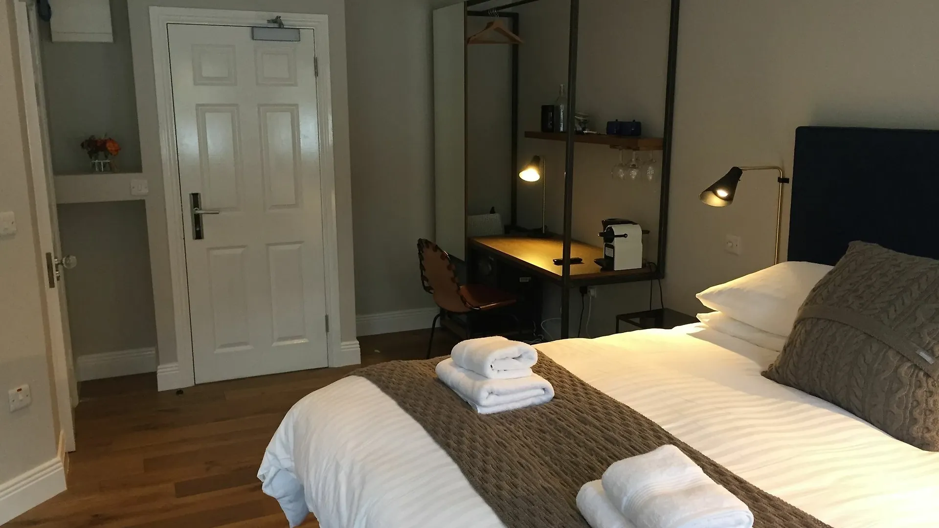Guest house Pembroke Hall Dublin
